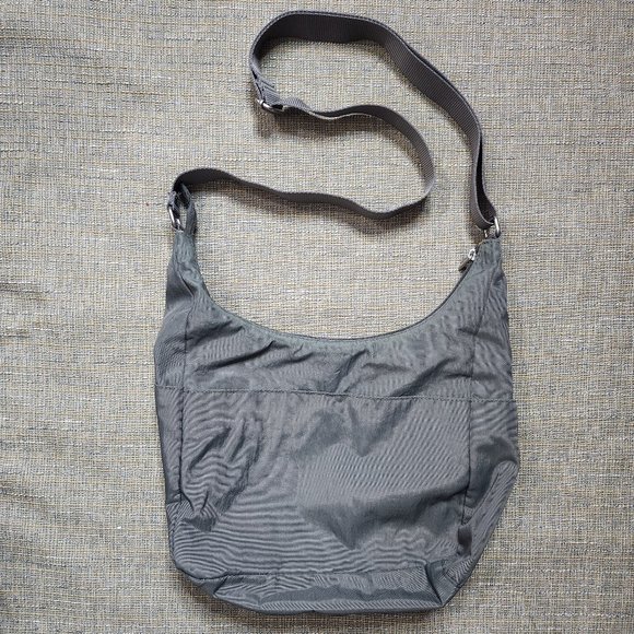 Baggallini Gray Nylon Crossbody Purse Zip Pockets Lightweight Organizer - Picture 3 of 7
